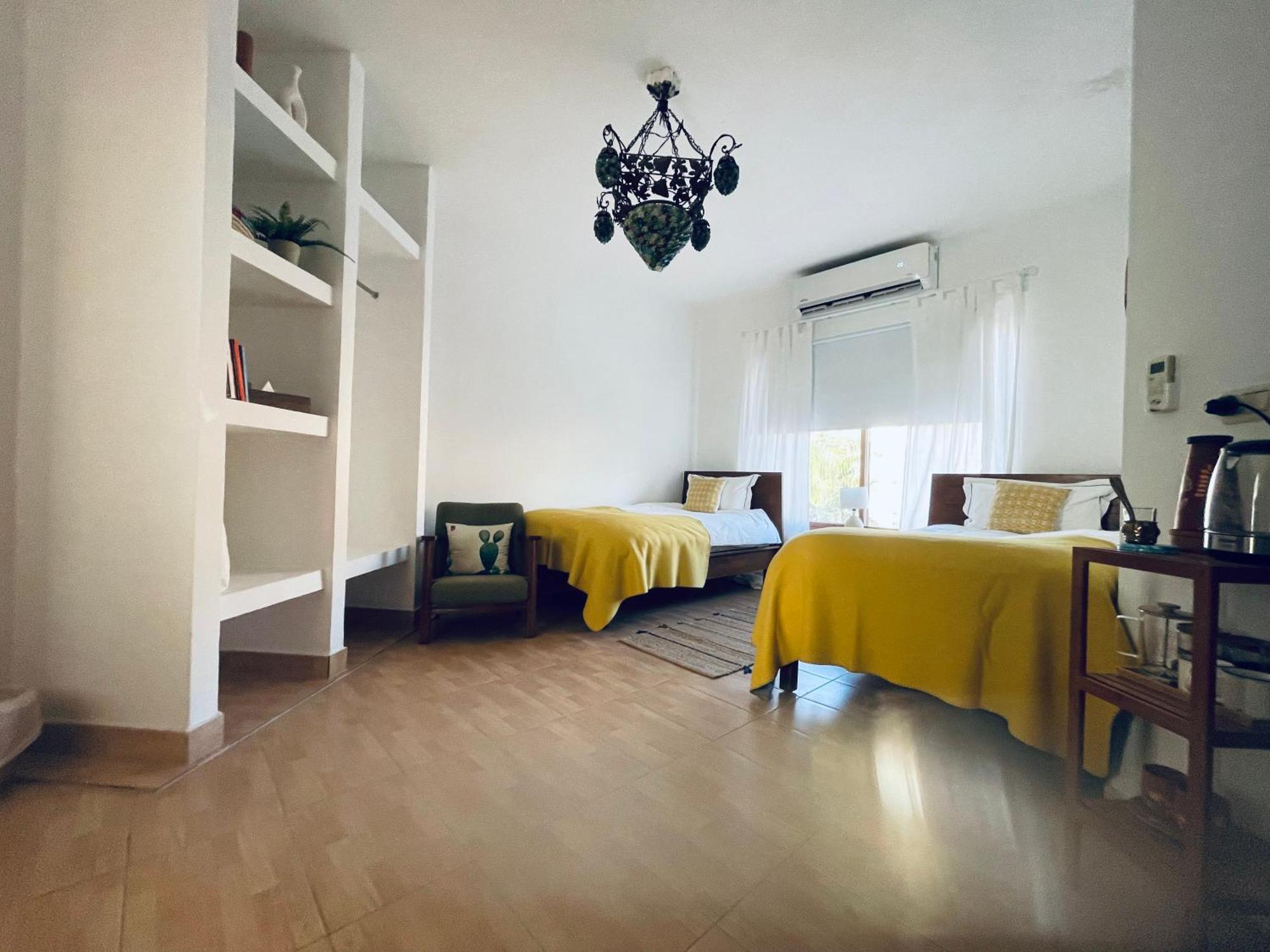 The Precious Guesthouse Sweimeh Luaran gambar