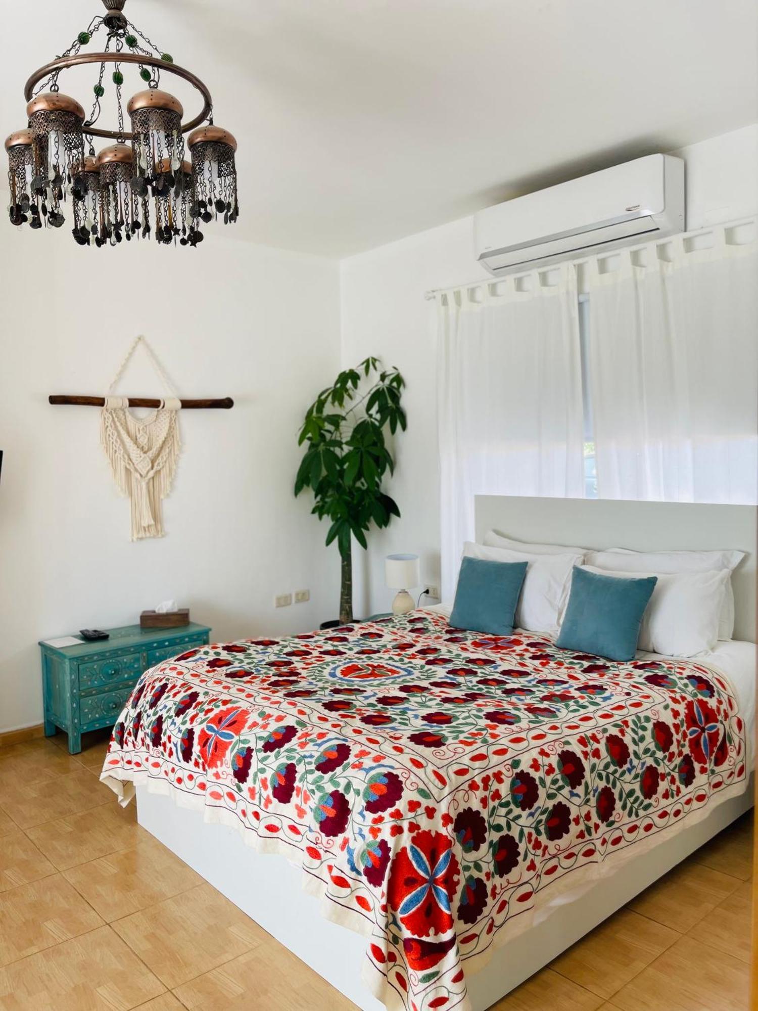 The Precious Guesthouse Sweimeh Luaran gambar